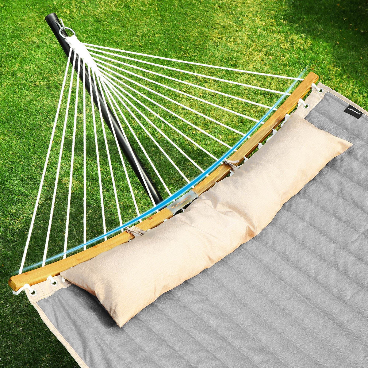 Quilted Hammock with Curved Bamboo Spreaders - Pillow