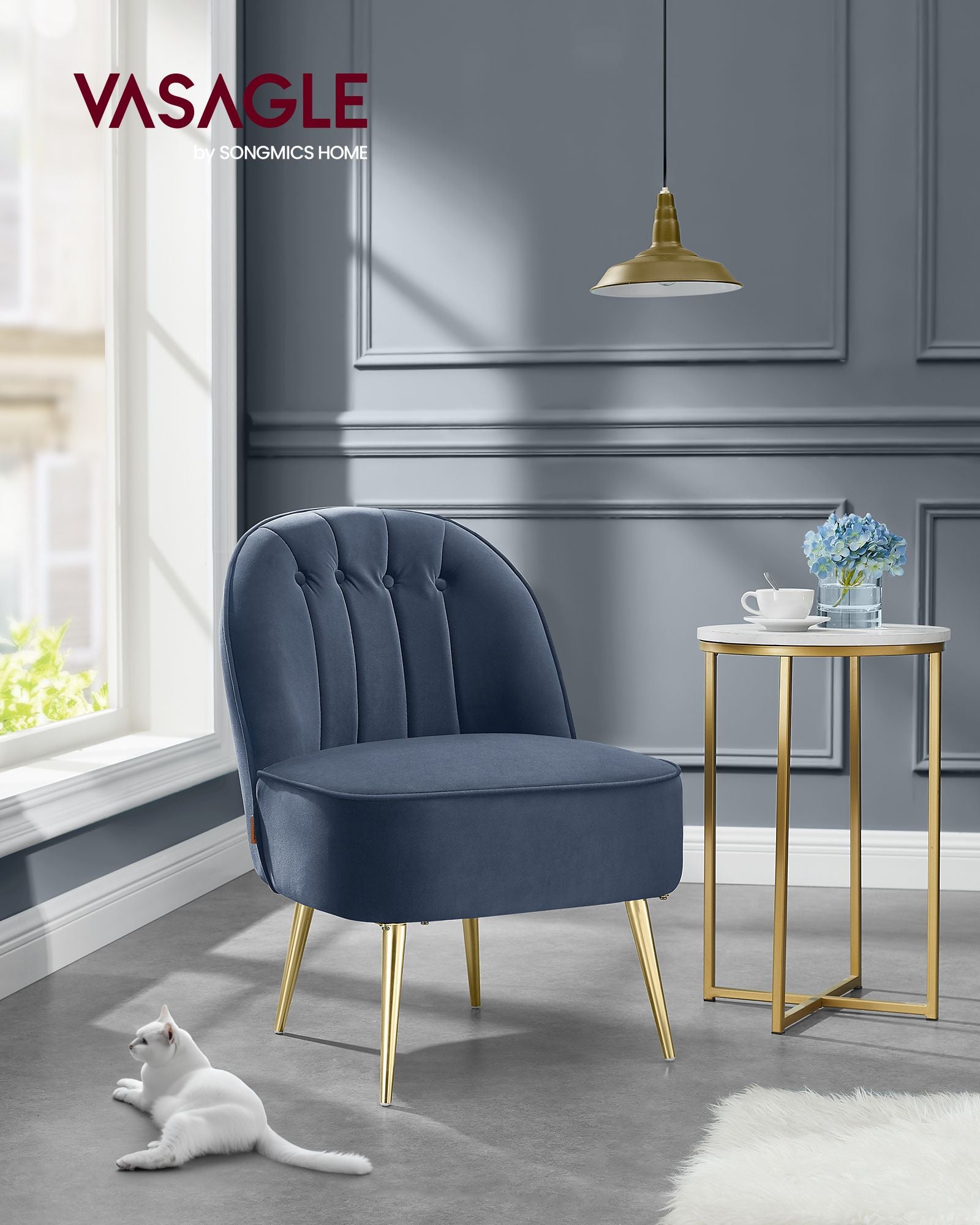Accent Chair - Velvet Vanity Chair with Metal Legs - Shell-Shaped Back - Wide Seat - Luxury Style - Navy Blue