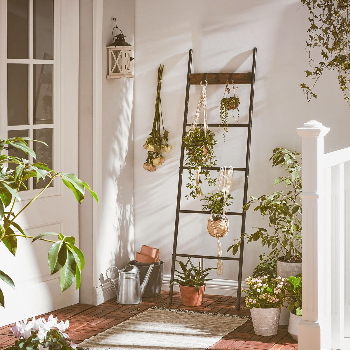 Blanket Ladder Shelf - 5-Tier - 4 Hooks