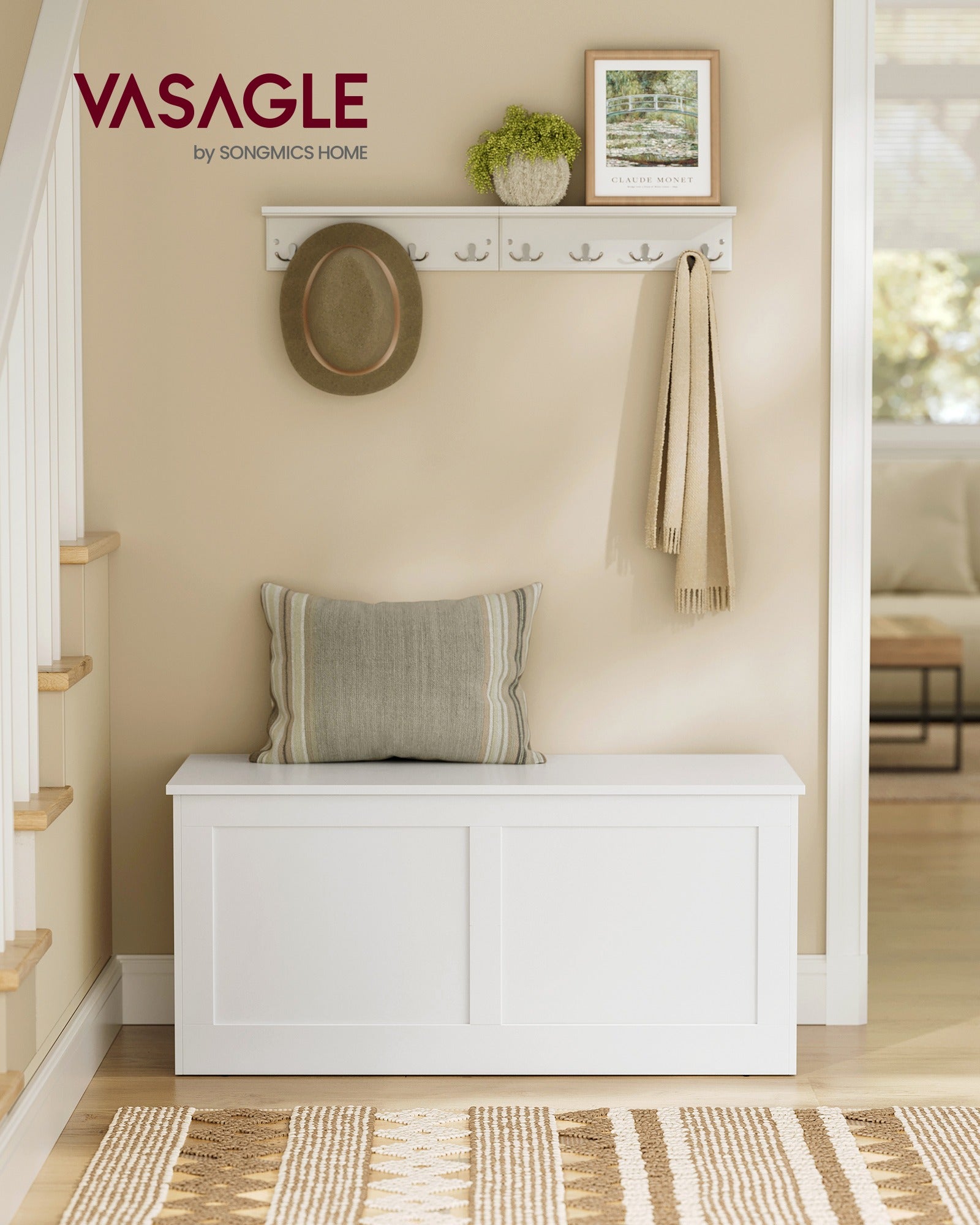 Storage Chest with 2 Safety Hinges