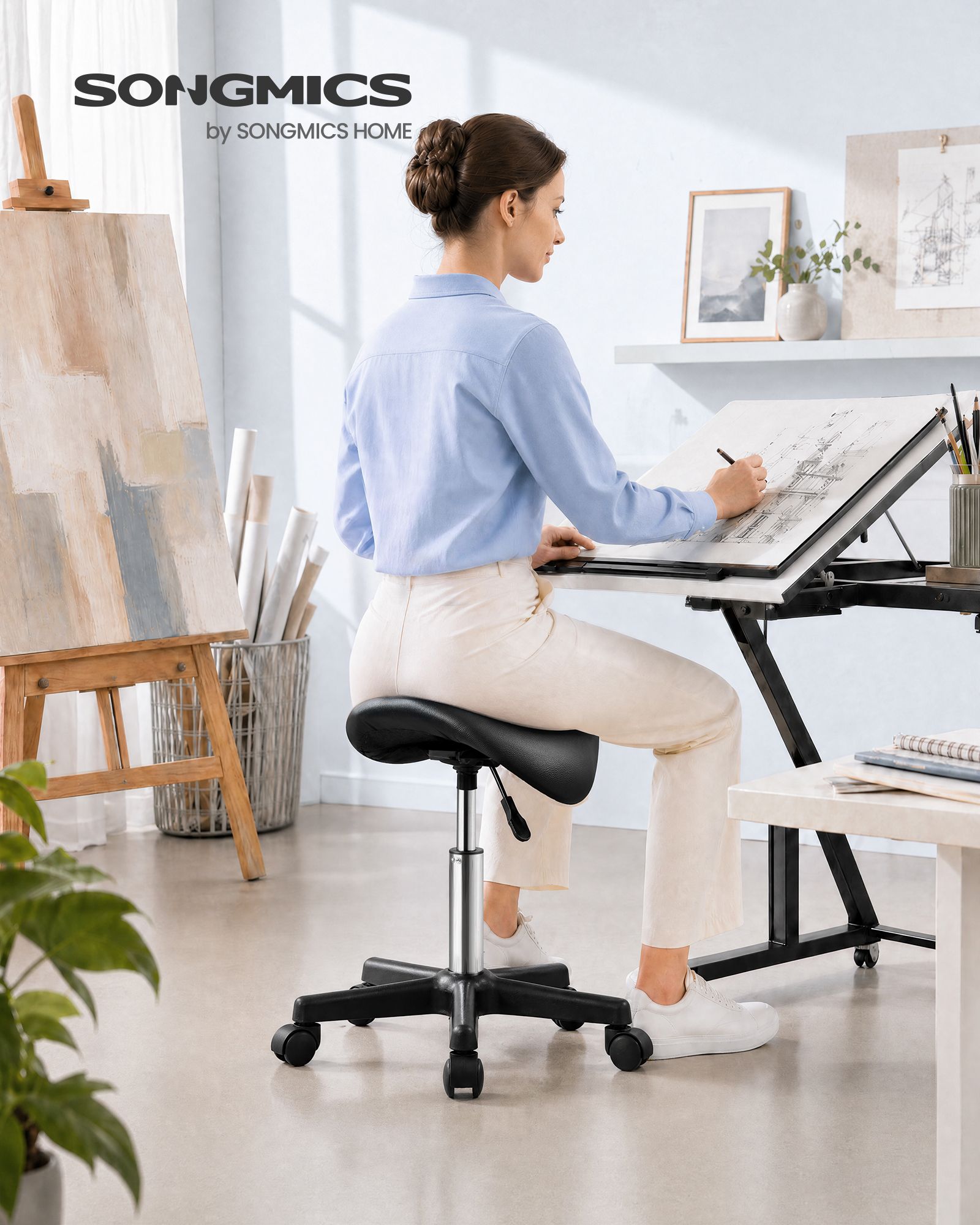 Ergonomic Saddle Stool with Wheels - Height Adjustable Salon Stool - Black