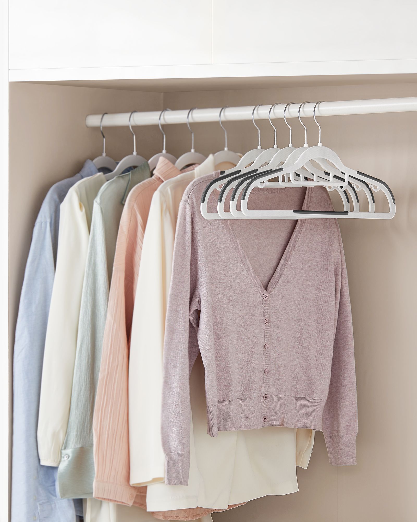 50 Pack Heavy-Duty Plastic Hangers - White, Dark Gray, Silver