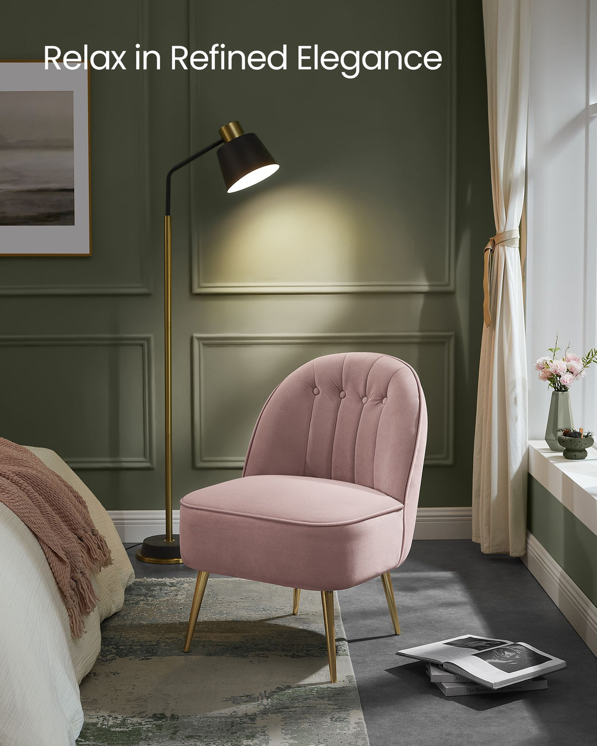 Accent Chair - Velvet Vanity Chair - Shell-Shaped Back - Metal Legs