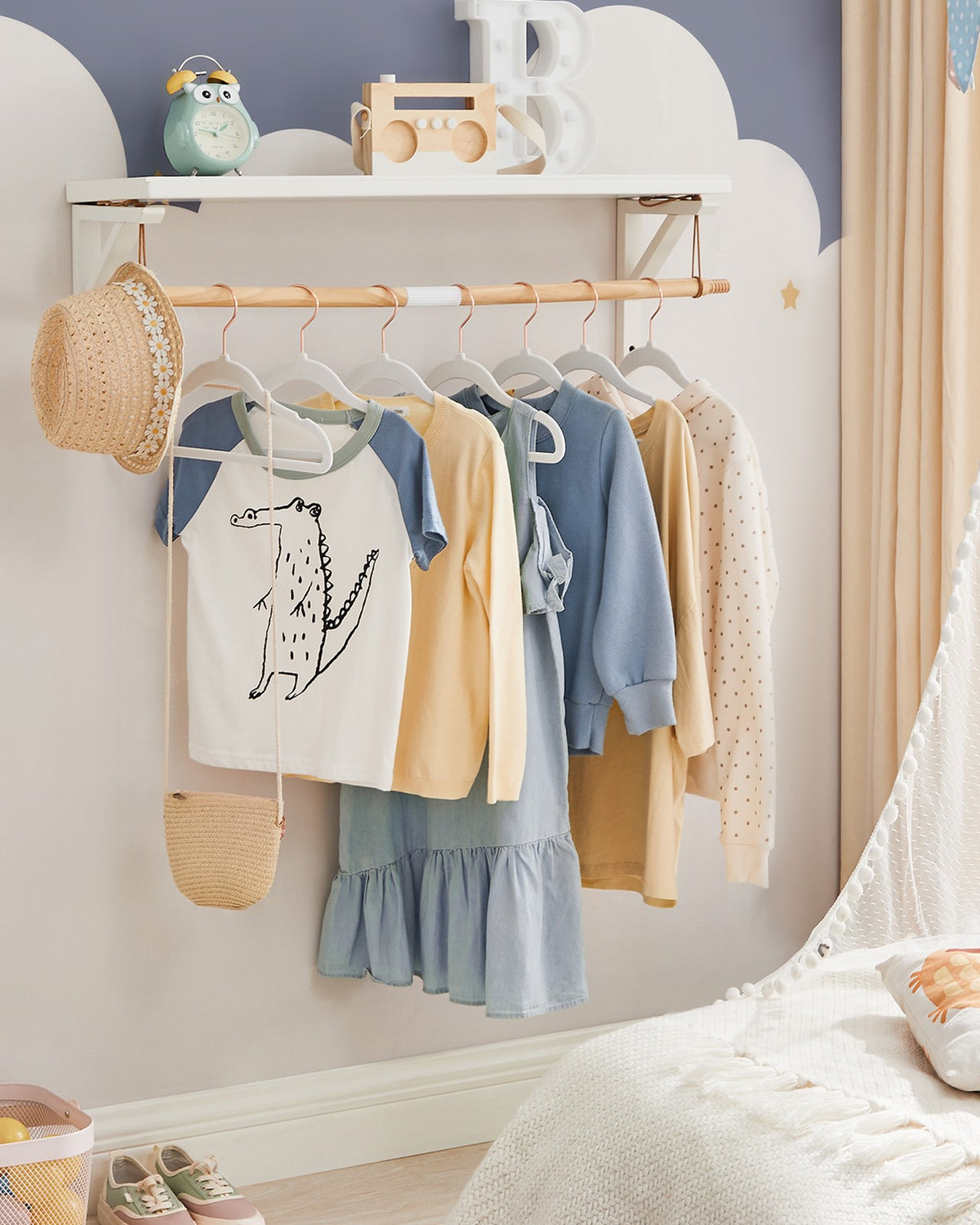 Kids Hangers - Non-Slip Velvet - Space-Saving - Pack of 50