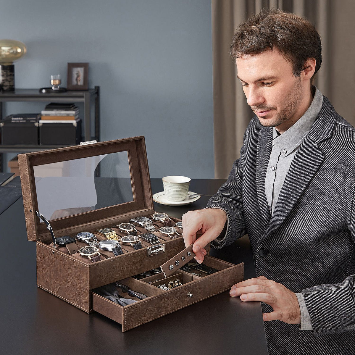 Watch Box - 12-Slot - Glass Lid